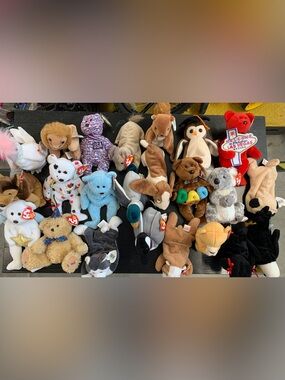Huge Vintage TY Beanie Babies Lot + Collector Cards